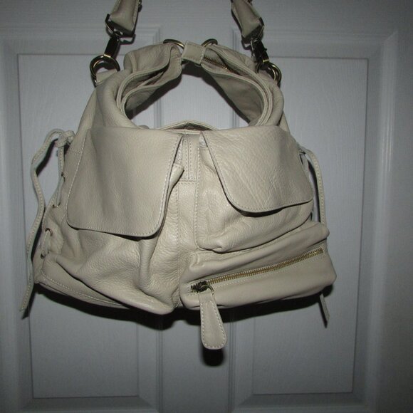 Leather Cream Pocketed Hobo Handbag - NEW - Picture 14 of 15